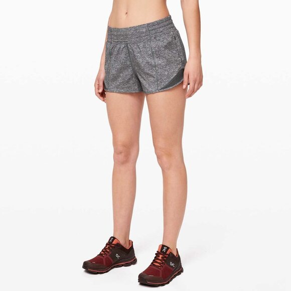LULULEMON Hotty Hot Short Size 8 - Picture 1 of 11